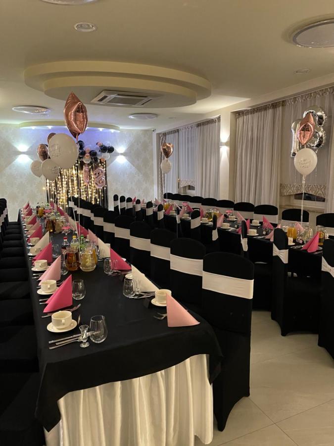 Carina Hotel Tczew Kültér fotó
