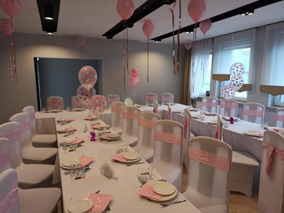Carina Hotel Tczew Kültér fotó