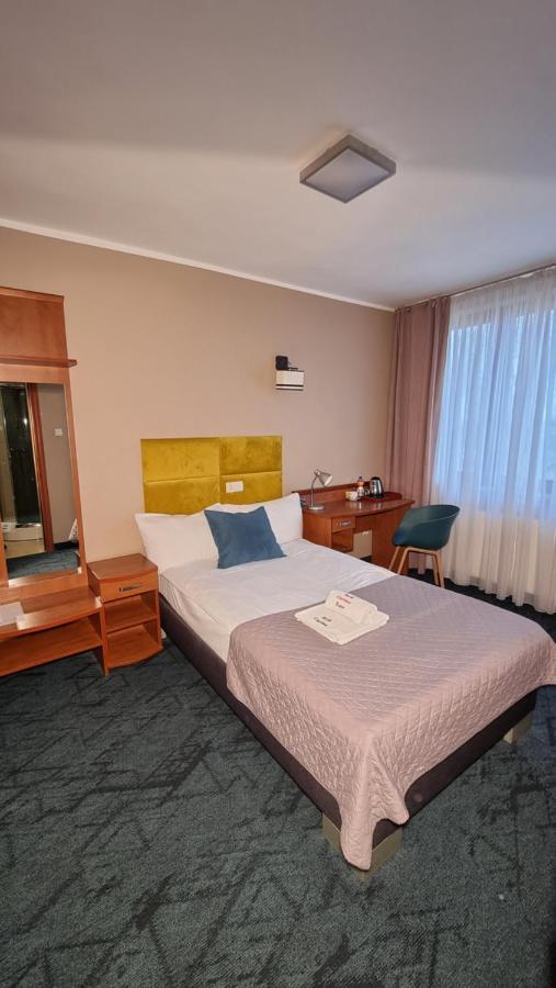 Carina Hotel Tczew Kültér fotó